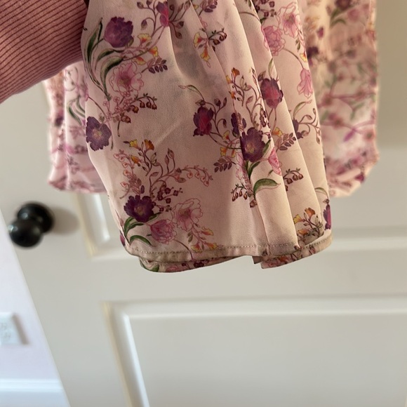 LOVER & FRIENDS KENZIE GOWN IN PINK FLORAL SMALL TAYLOR SWIFY LACE DRESS - Picture 5 of 12